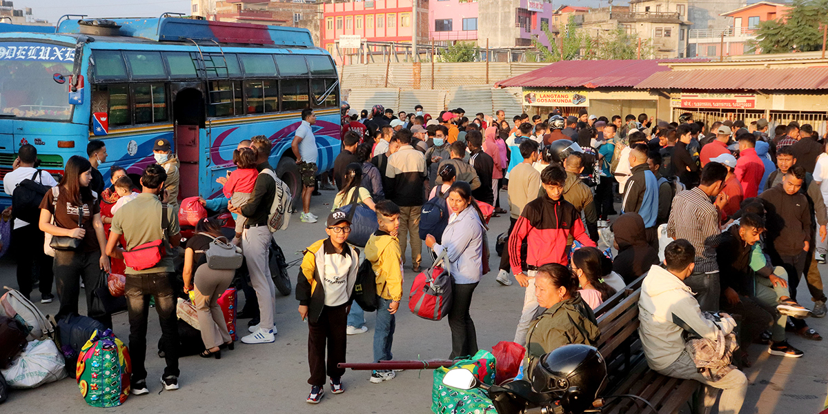 १ लाखबढीले छाडे काठमाडौँ उपत्यका