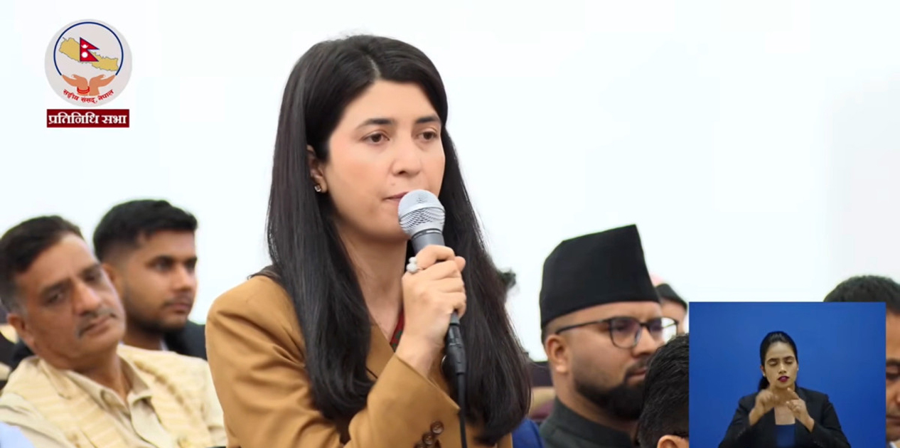 ‘राहत र पुन:स्थापनामा ढिलाइ गरेर प्रभावित बाढीपीडित नागरिकलाई अन्योलमा नराखियोस्’ : सचेतक धिताल