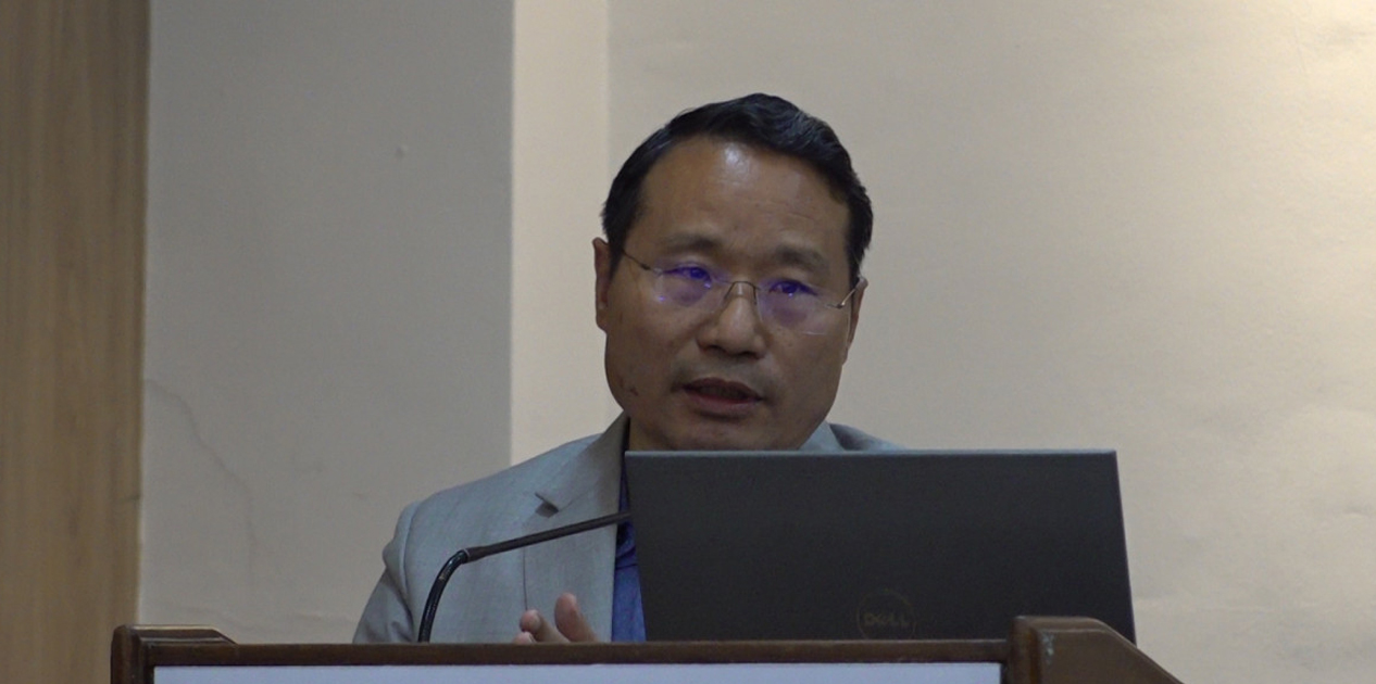 संविधानका आधारभूत फाउण्डेसनमाथि प्रहार गरे अर्को द्वन्द्व निम्तिन सक्छ’ : वर्षमान पुन