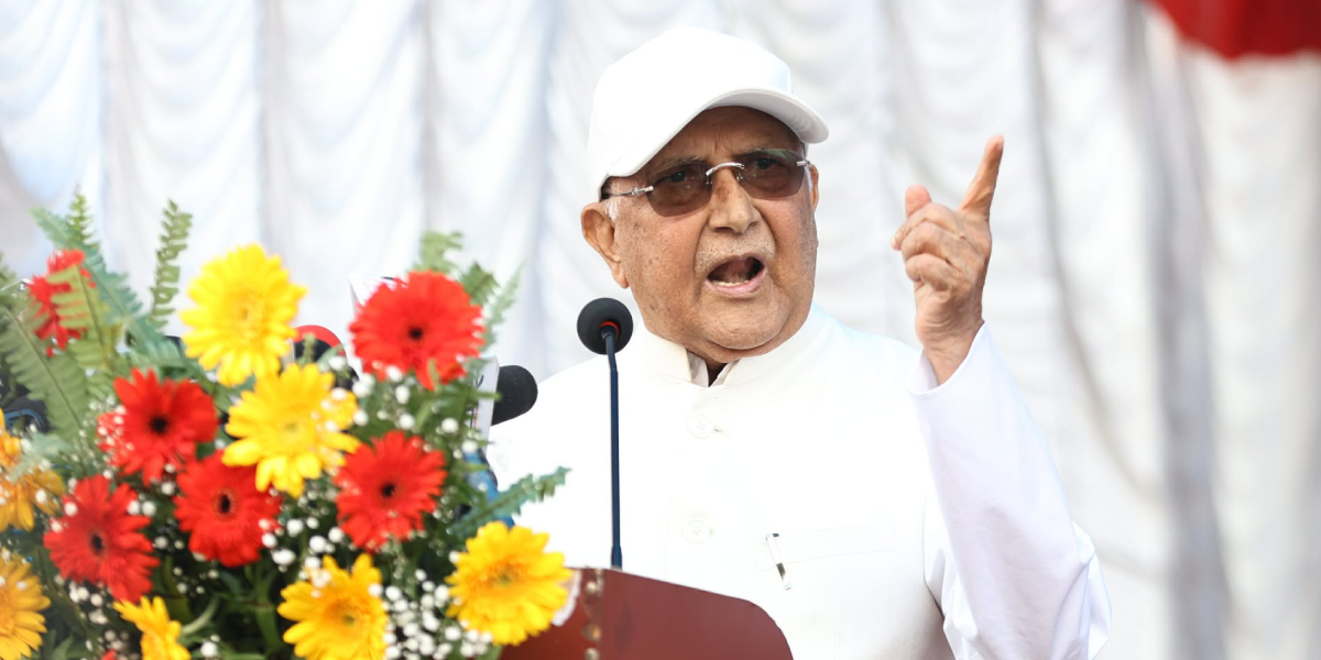 च्यासलबाट ओलीको जवाफ : १० वटा महाभारत लडेर आएको हुँ, यत्तिकै ढल्दिनँ–छाड्दिनँ
