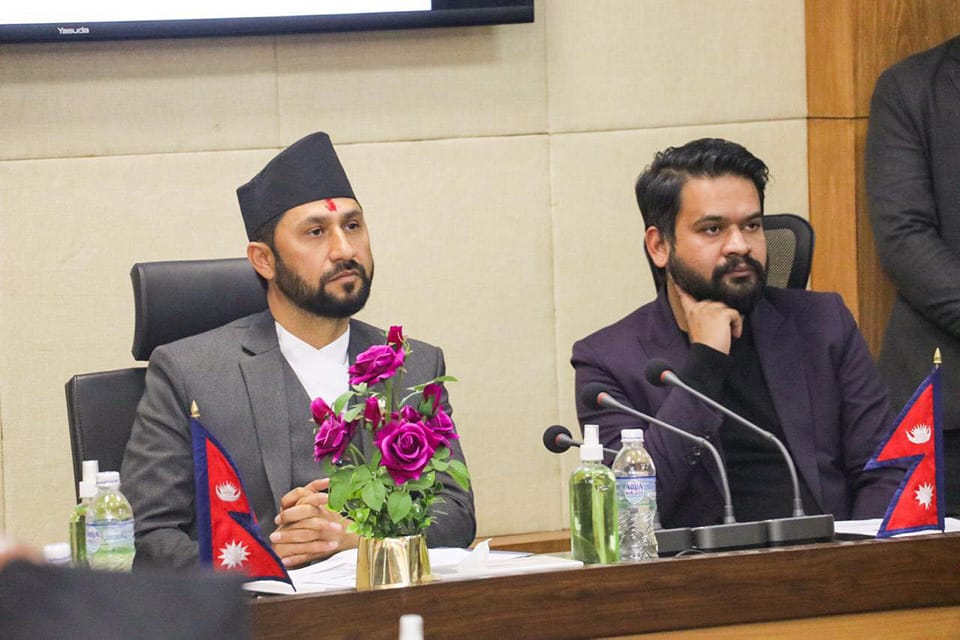 बालुवाटारमा रवि–बालेनबिच ५० मिनेट छलफल