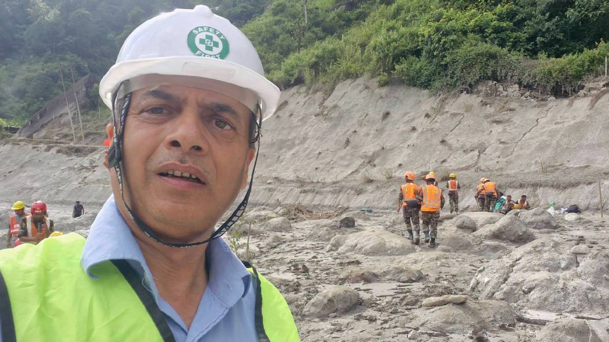 ६ जना फसेको सूचना आएको भन्दै रास्वपा सांसद श्रीराम न्यौपाने चिलिमे हिँडे