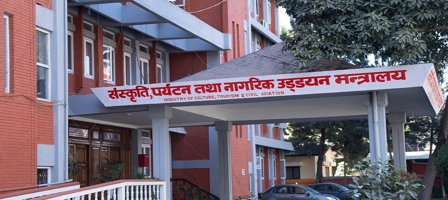 विपद्का बीच सरकारको सन्देश : ‘नेपाल बन्द छैन, भ्रमणका लागि खुला छ’